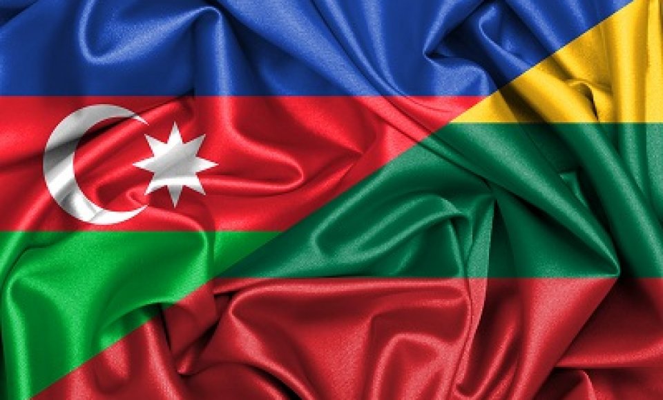 Lietuvos Respublikos Prezidentas Gitanas Nausėda telefonu kalbėjosi su Azerbaidžano Prezidentu...